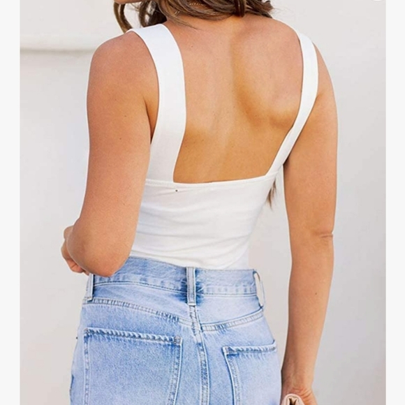 Square neck bodysuit - Picture 2 of 4